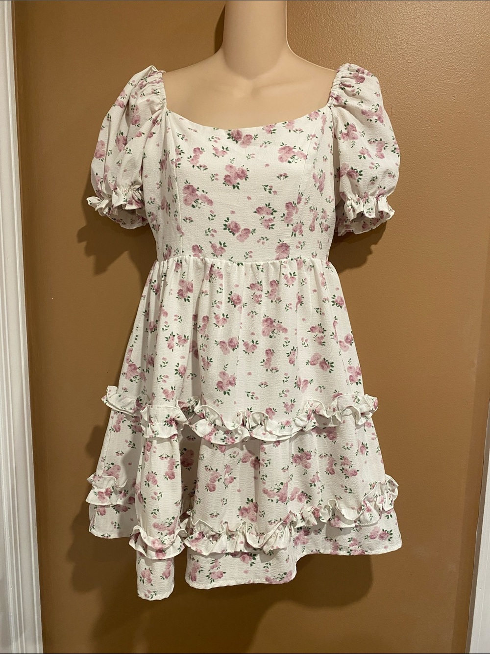 Altar'd State White and Pink Floral Puff-Sleeve Tiered Dress